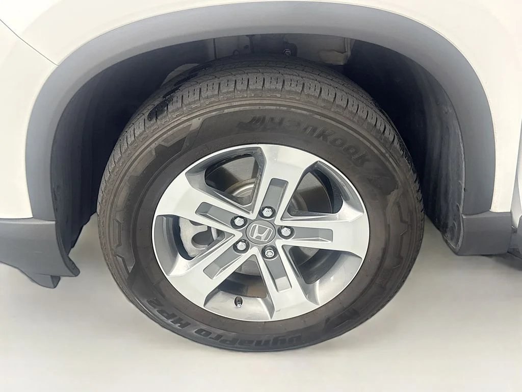 Used 2025  Honda EX-L image 31