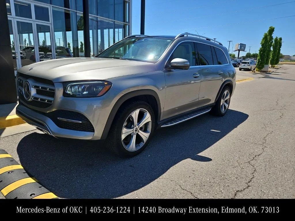 2021 Mercedes-Benz GLS GLS450's photo
