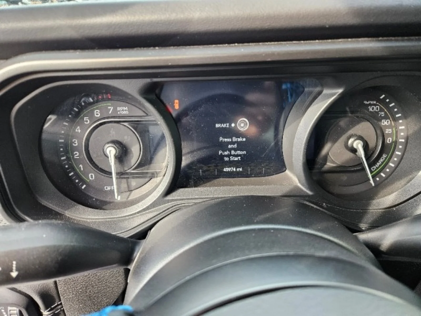 Used 2024 Silver Jeep Rubicon image 27