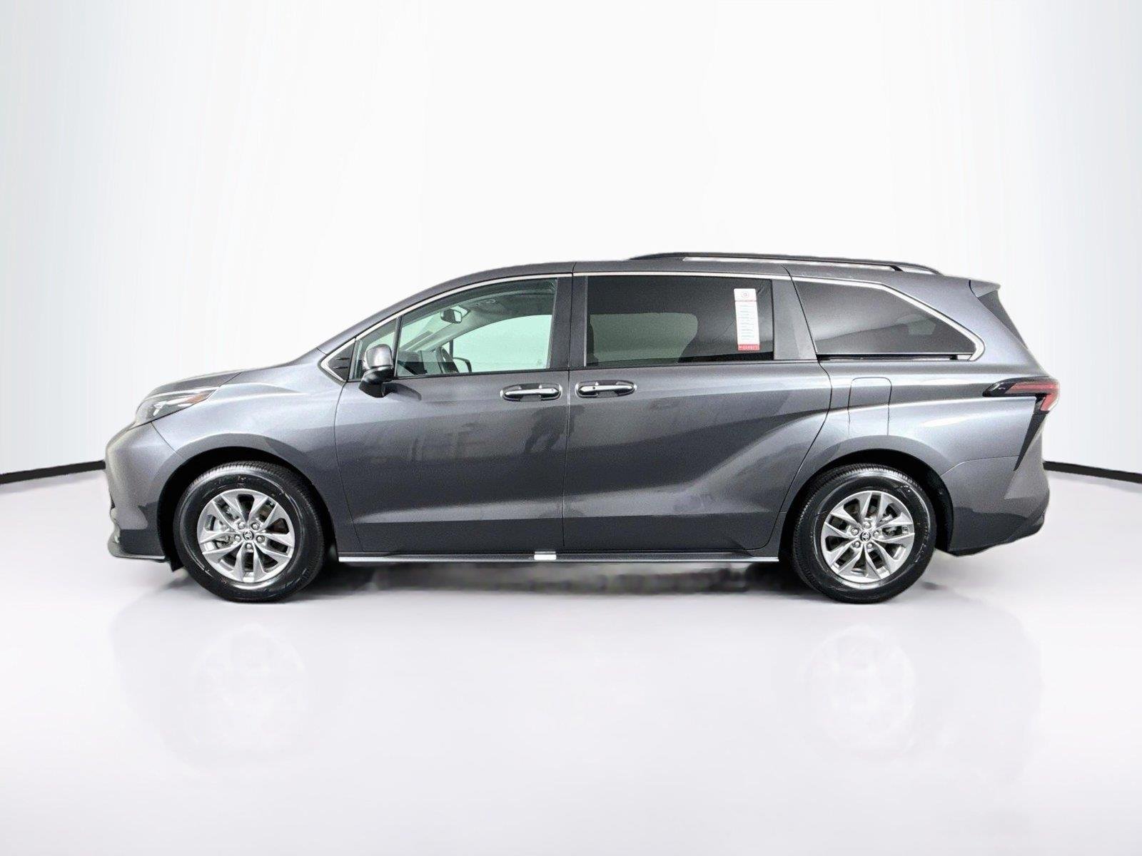 Certified Used 2025 Magnetic Gray Metallic Toyota XLE 8-Passenger image 14