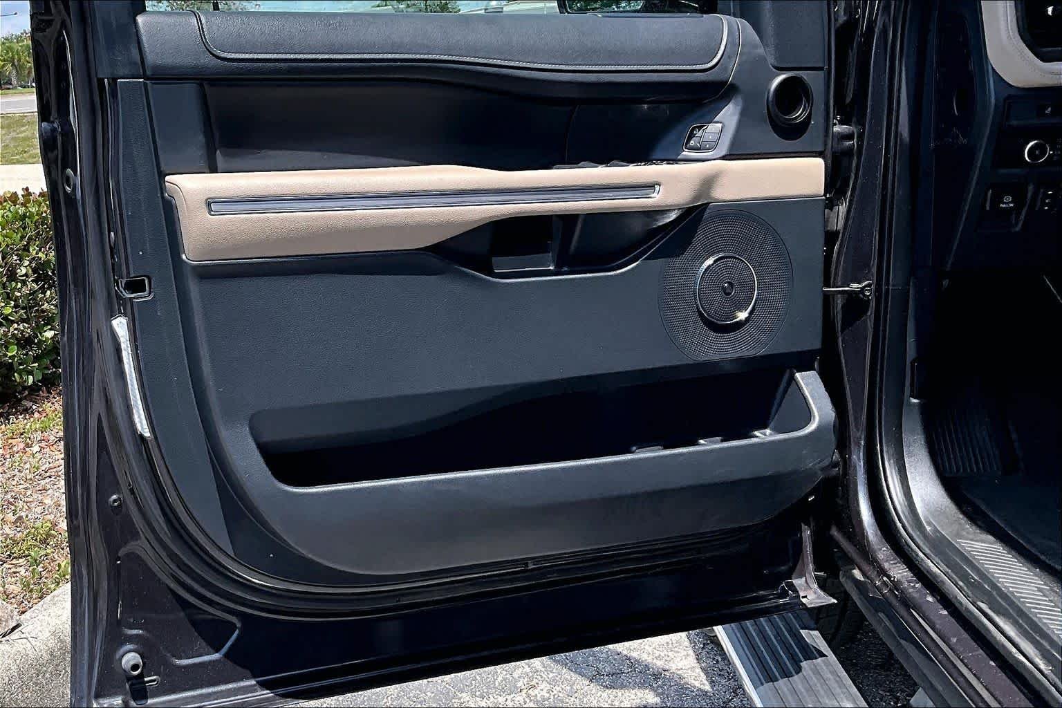 Used 2024 Dark Matter Gray Metallic Ford Limited image 40