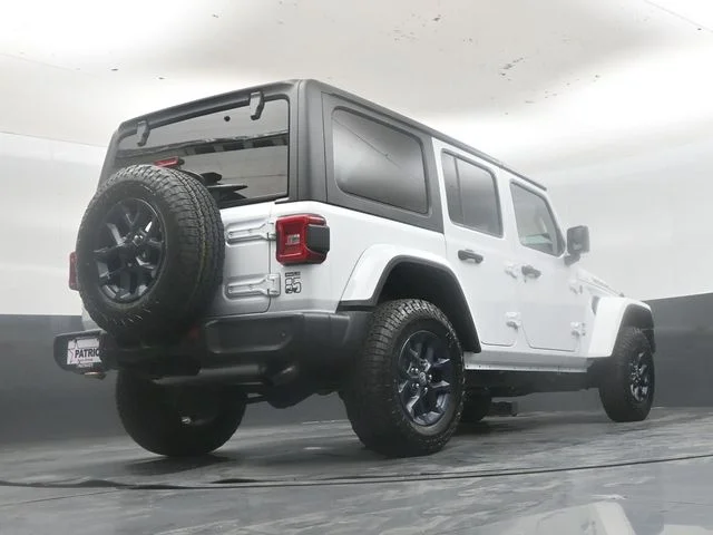 New 2026 Bright White Clear-Coat Exterior Paint Jeep 85th Anniversary Edition image 43