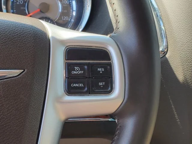 Used 2015 Cashmere/Sandstone Pearlcoat Chrysler Touring image 12