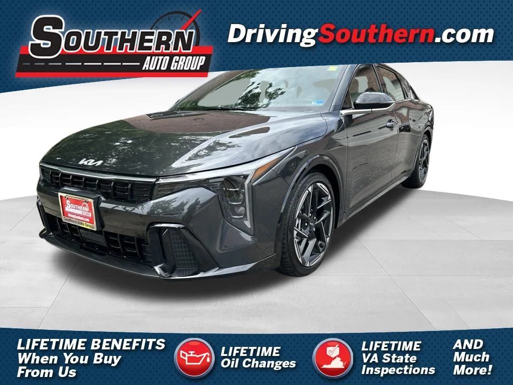 Used 2025 Gray Kia GT-Line image 1