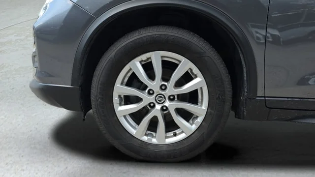 Used 2019 Gun Metallic Nissan SV image 39