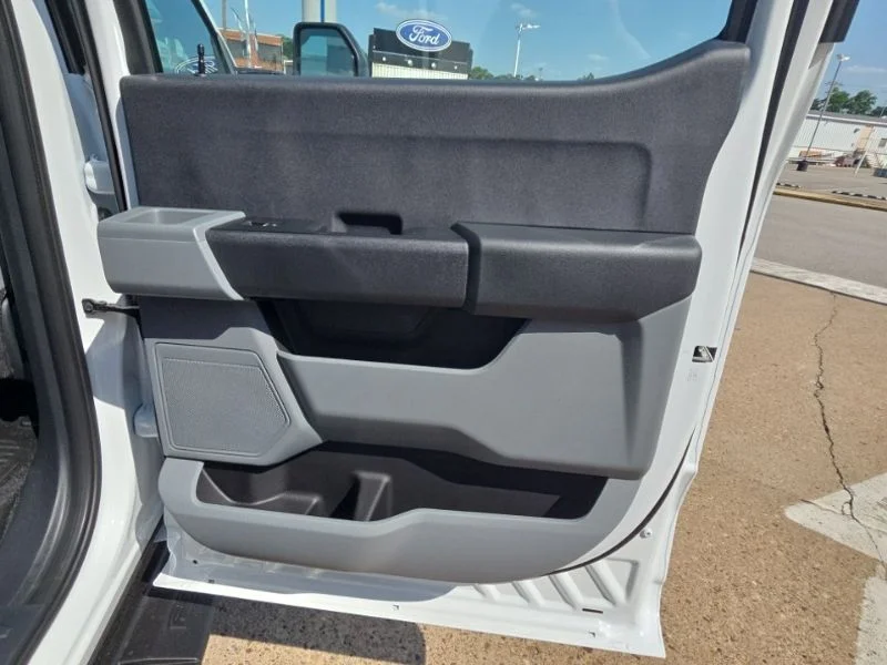 New 2026 White Ford XL image 19