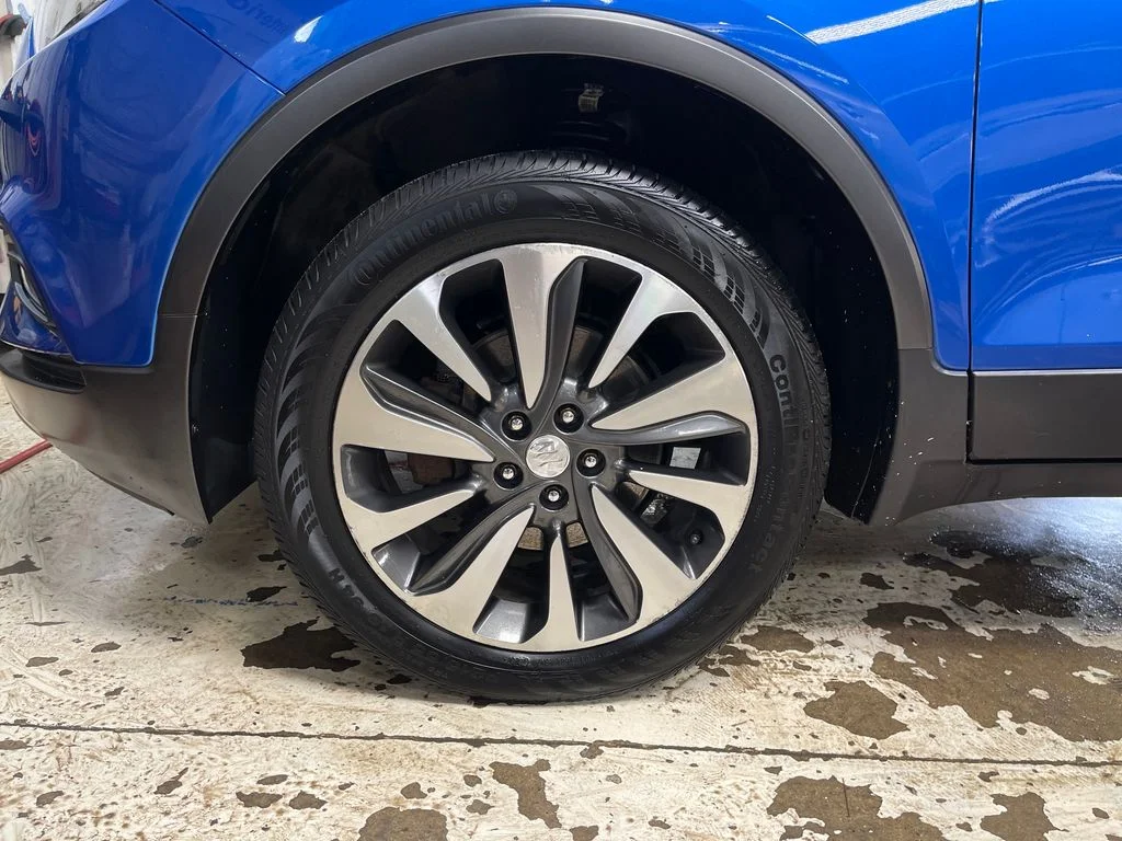 Used 2017 Blue Buick Preferred II image 11