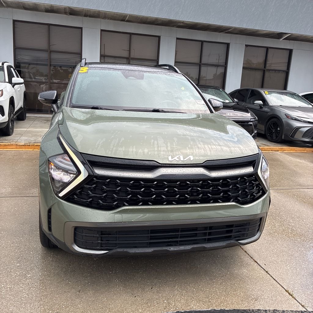 Used 2023 Green Kia X-Line image 8