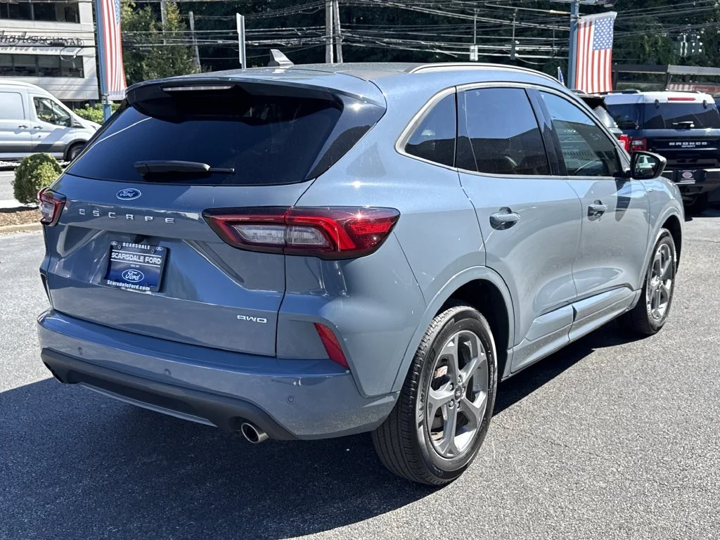 Used 2023 Blue Ford ST-Line image 4
