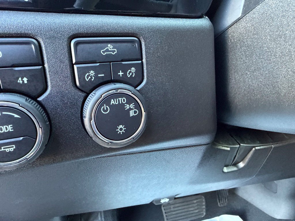 Used 2025 Black Chevrolet LT image 23