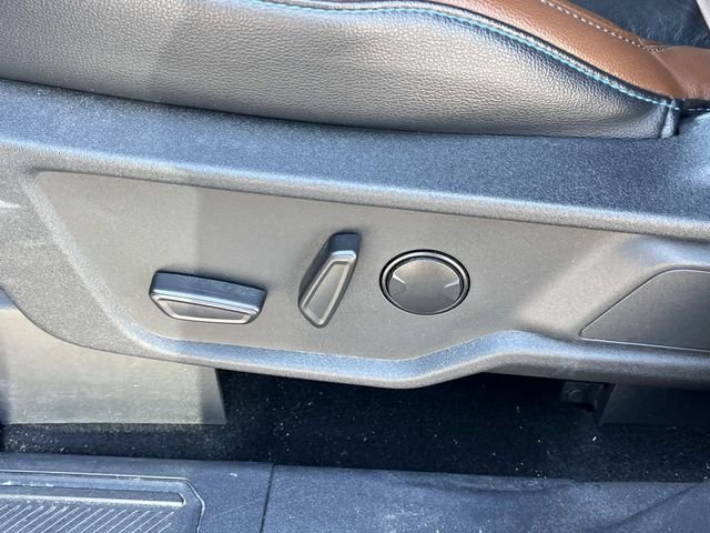 Used 2022  Ford Outer Banks image 26