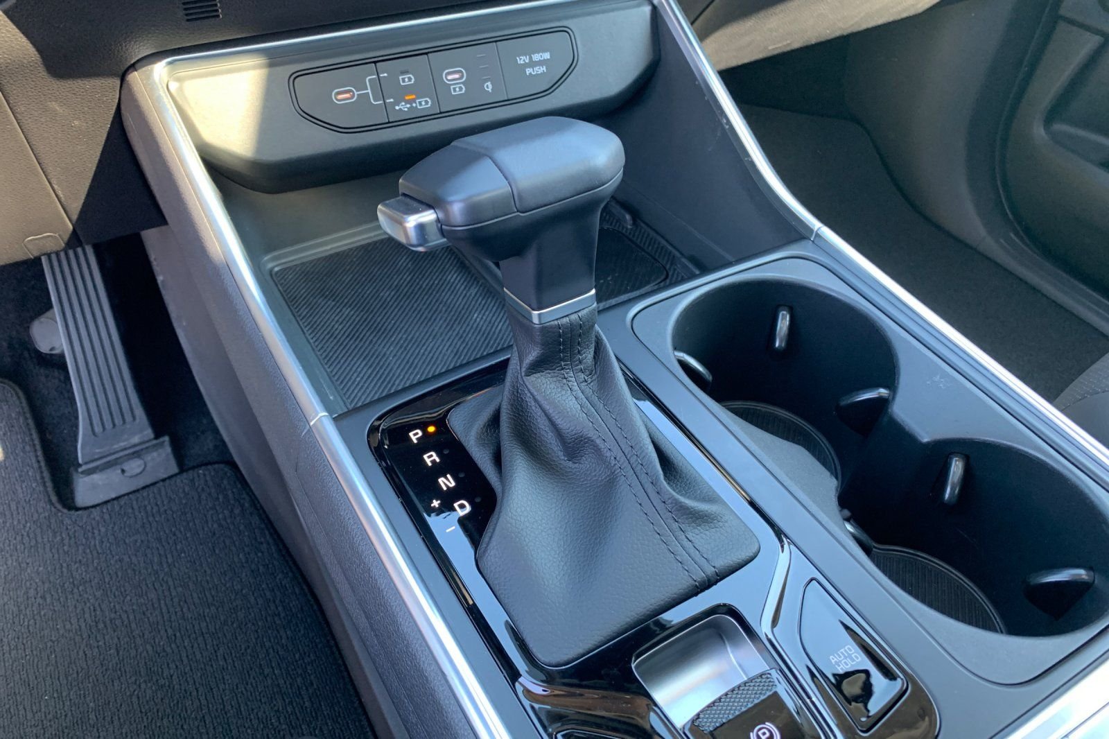 Used 2025  Kia SX Prestige image 28