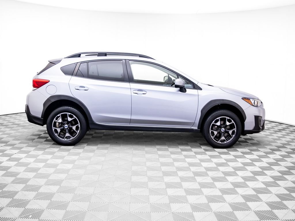 Used 2018 Ice Silver Metallic Subaru 2.0i Premium image 8