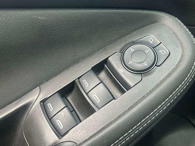 Used 2023 Gray Buick Select image 14