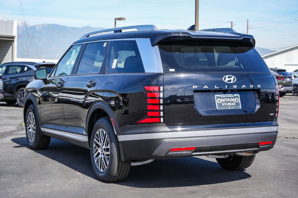 New 2026 Black Hyundai SEL Premium image 9