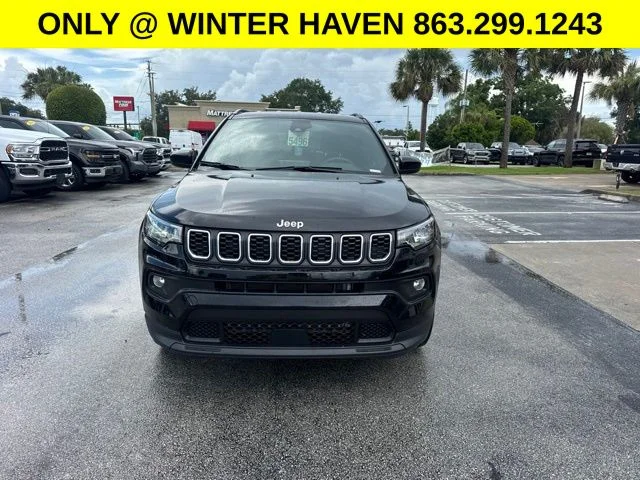 Used 2025 Black Jeep Latitude image 7