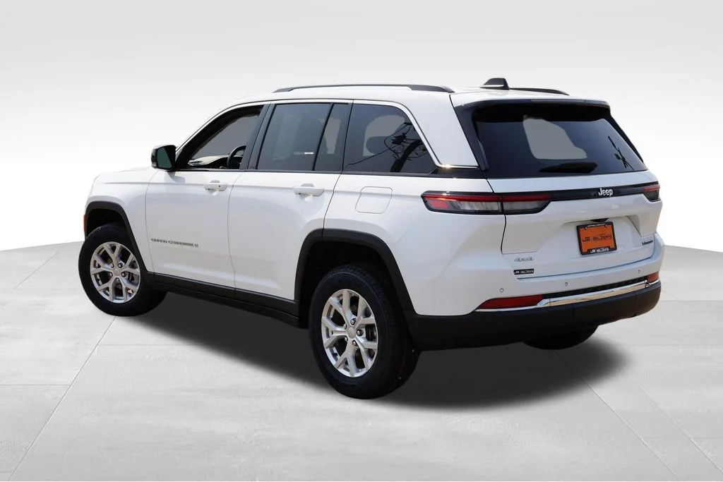 Used 2023 White Jeep Limited image 7