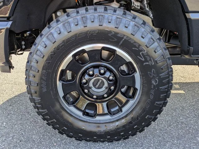 New 2026 Agate Black Metallic Ford F-350® Lariat® image 11