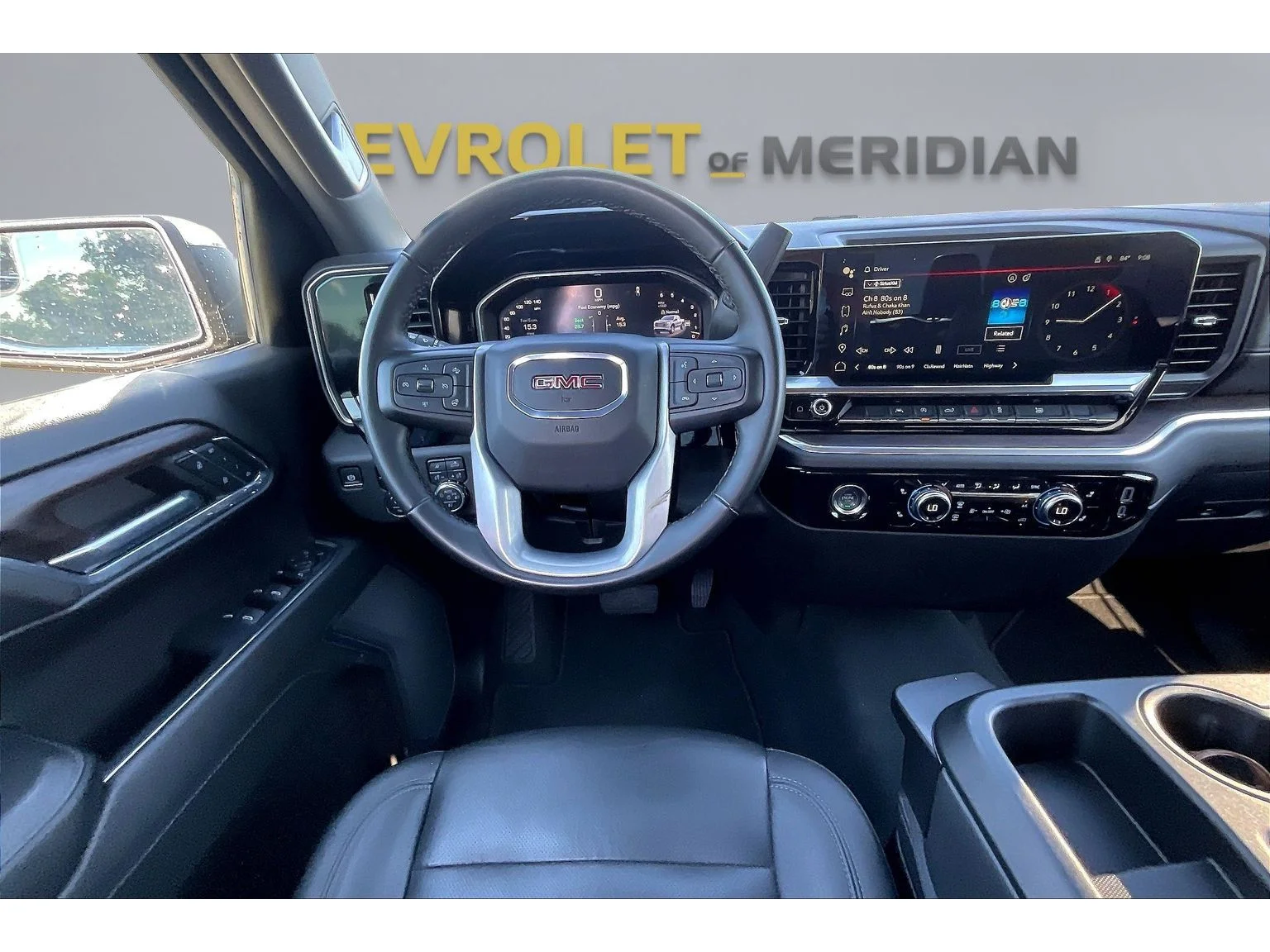 Used 2024 Titanium Rush Metallic GMC SLT image 5