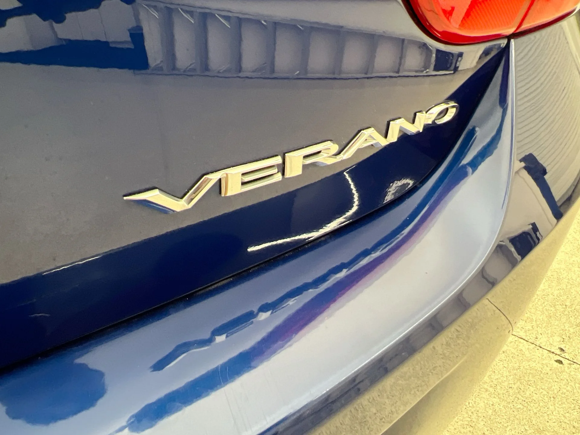 Used 2013 Blue Buick Base image 36