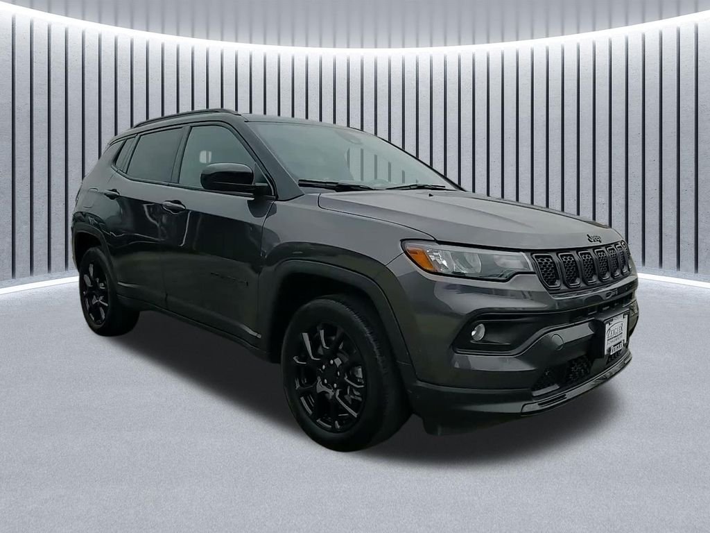 2023 Jeep Compass Altitude