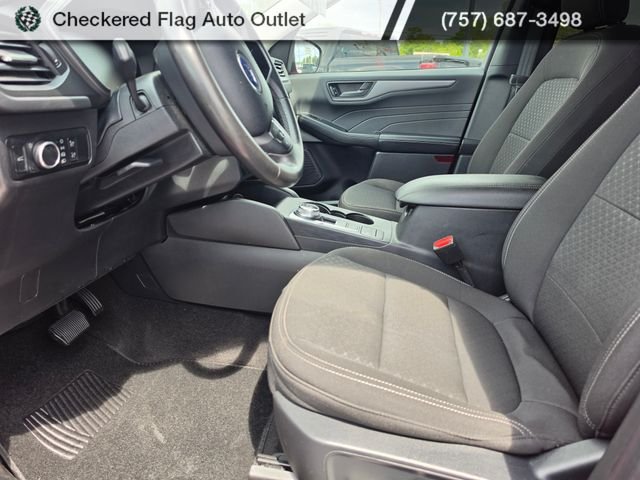 Used 2024 Race Red Ford Active image 14