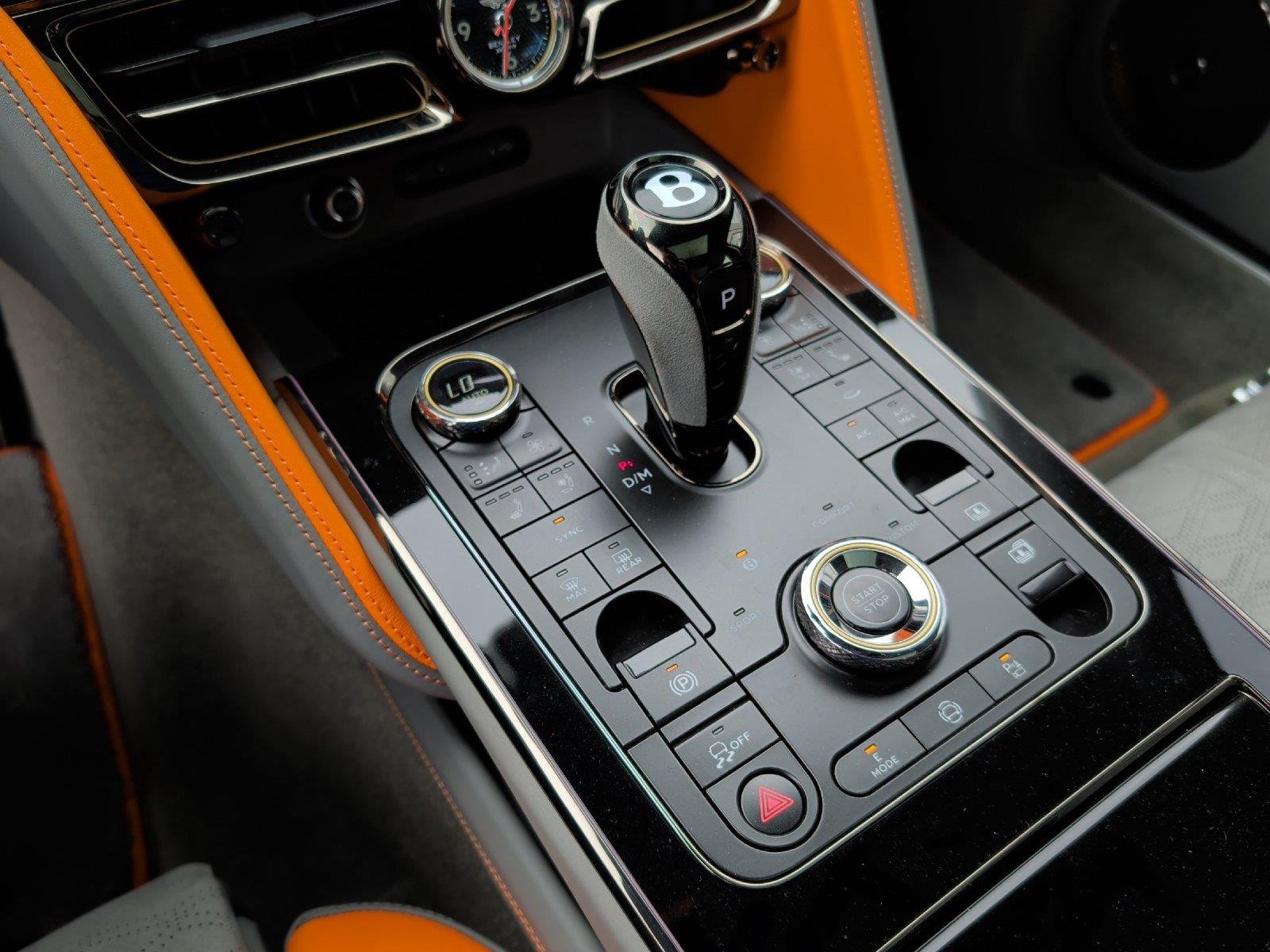 2025 Bentley Flying Spur Speed - Photo 33