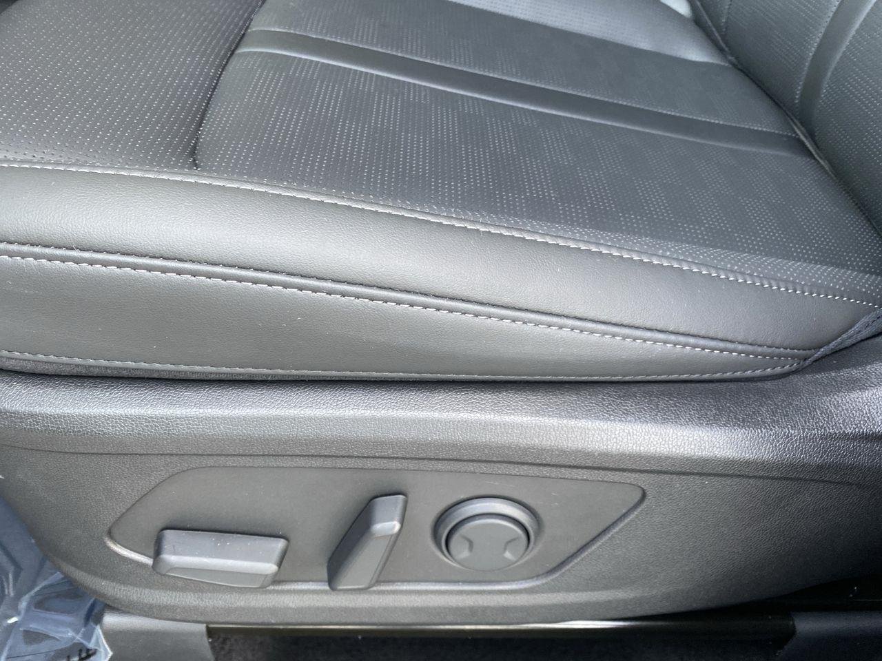2026 Kia Sorento S - Photo 15