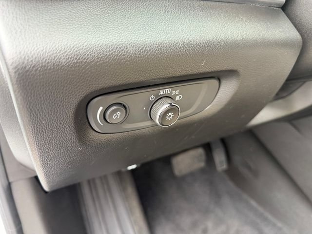 Used 2023 White Chevrolet LT Leather image 21