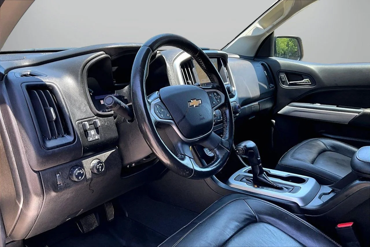 Certified Used 2021  Chevrolet ZR2 image 19