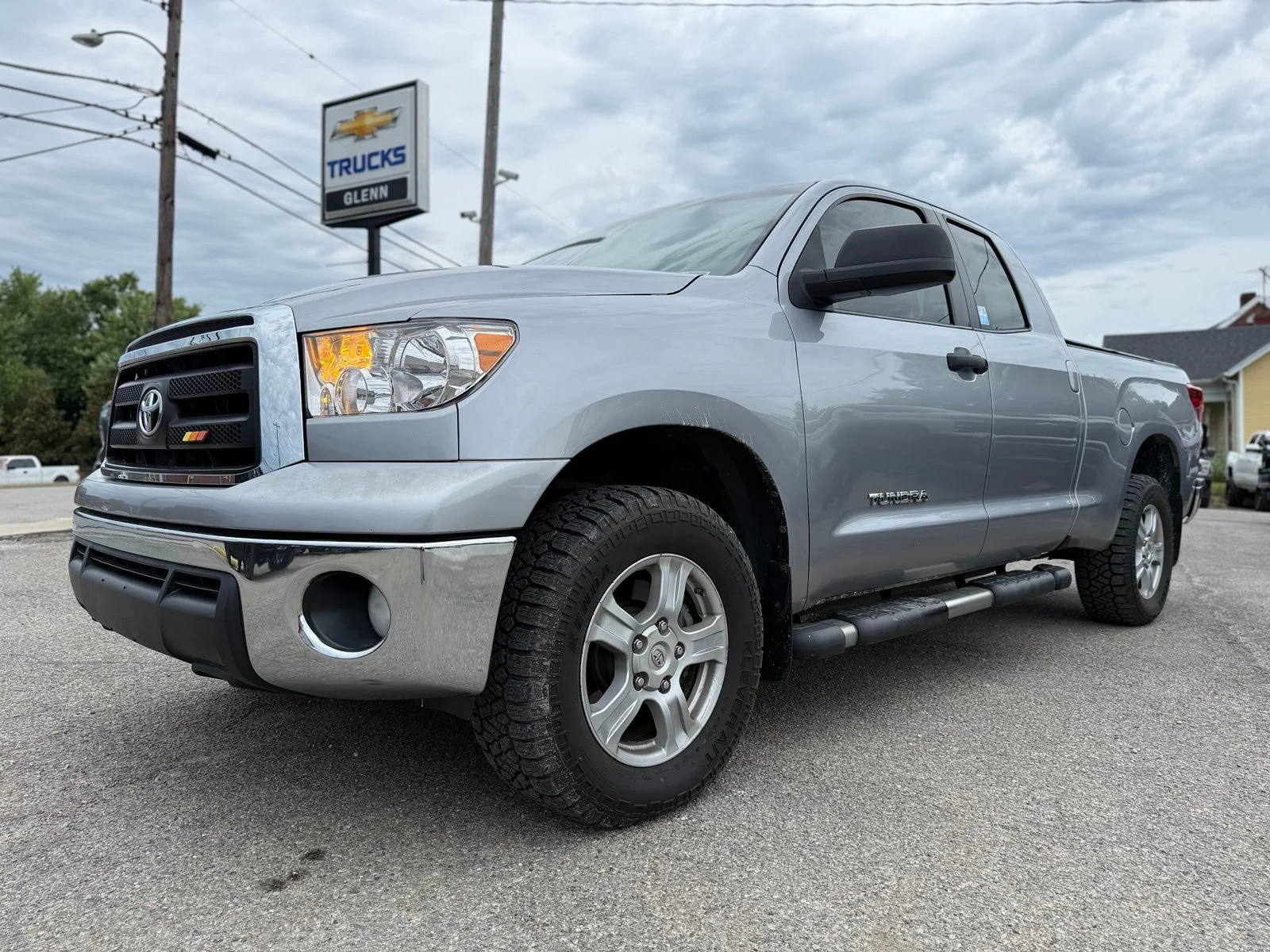 Used 2012 Toyota Tundra Tundra Grade with VIN 5TFUM5F15CX031341 for sale in Eminence, KY