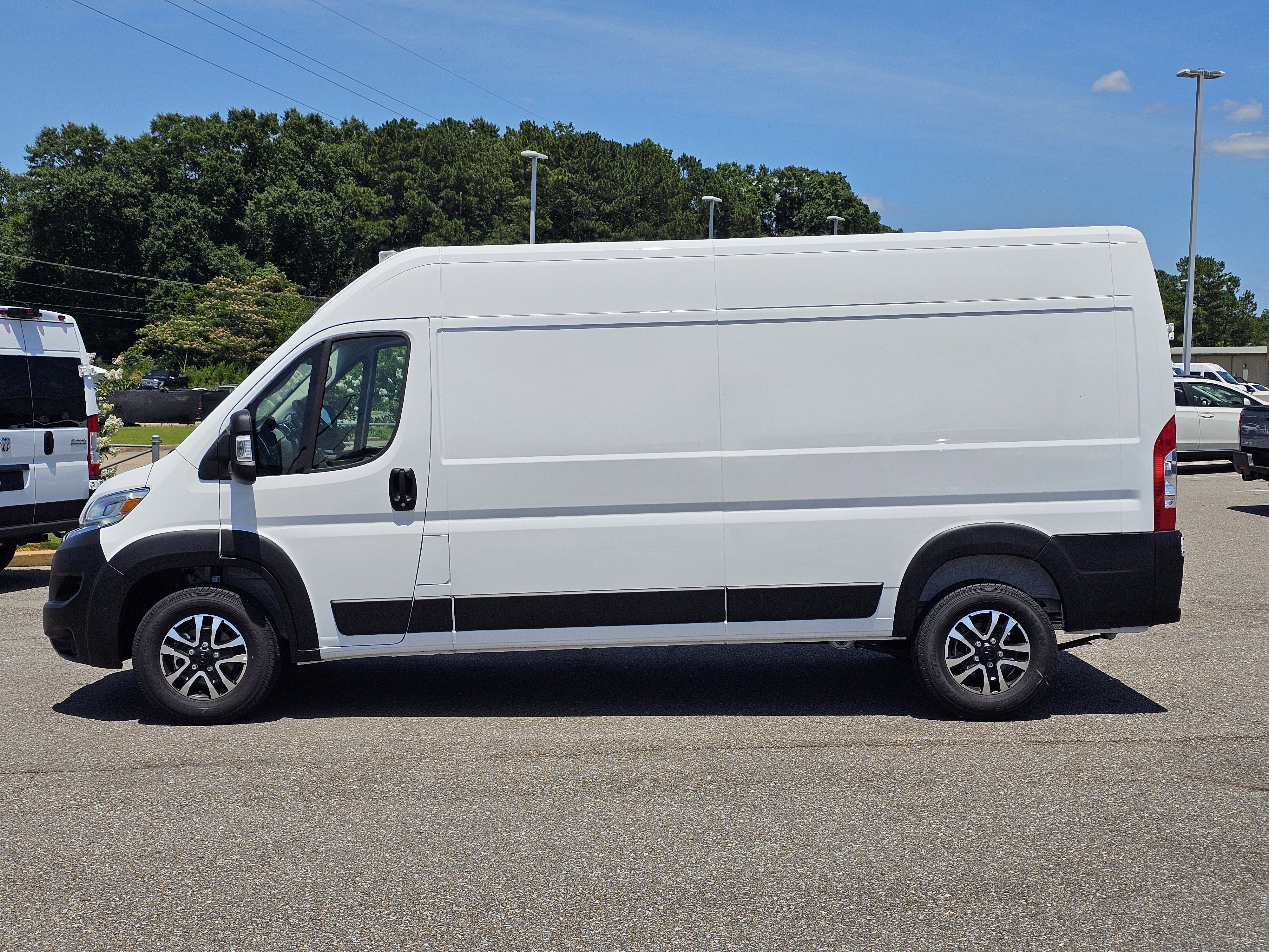 New 2025 Bright White Clearcoat Ram SLT+ image 16