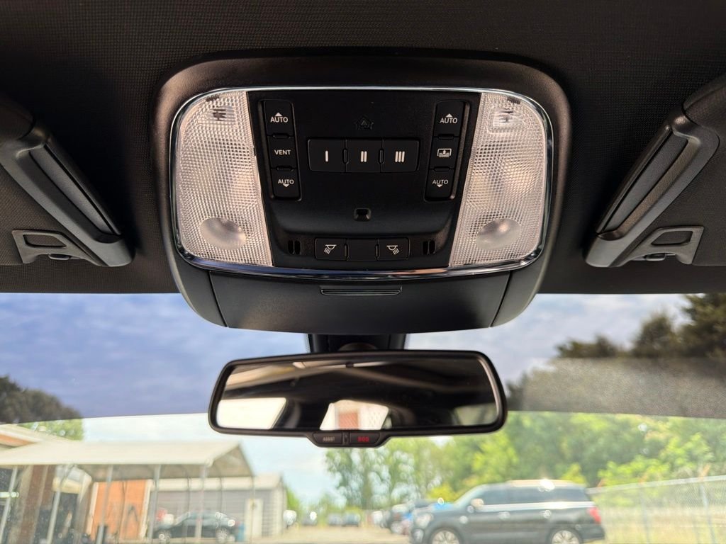 2022 Chrysler 300 S - Photo 36
