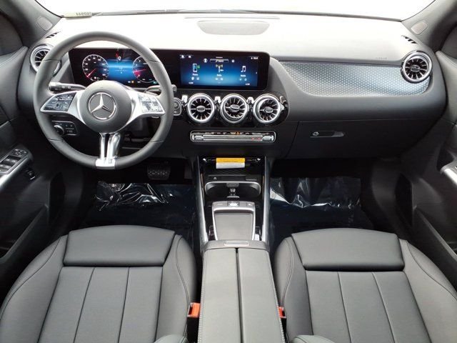 New 2026 Gray Mercedes-Benz GLA 250 image 4