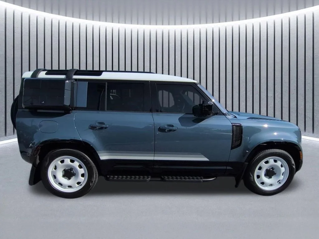 Certified Used 2025 Blue Land Rover S image 2