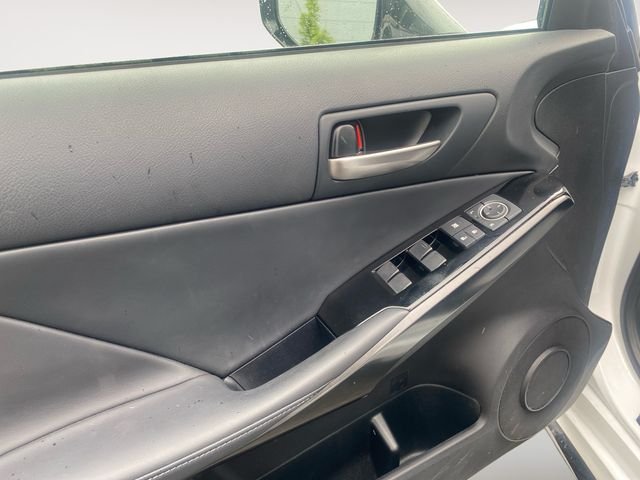Used 2024 White Lexus 300 image 10