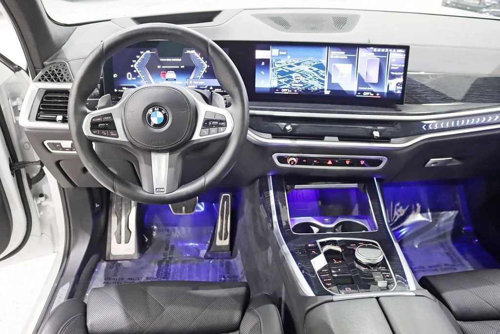 2023 BMW X7 40i - Photo 14