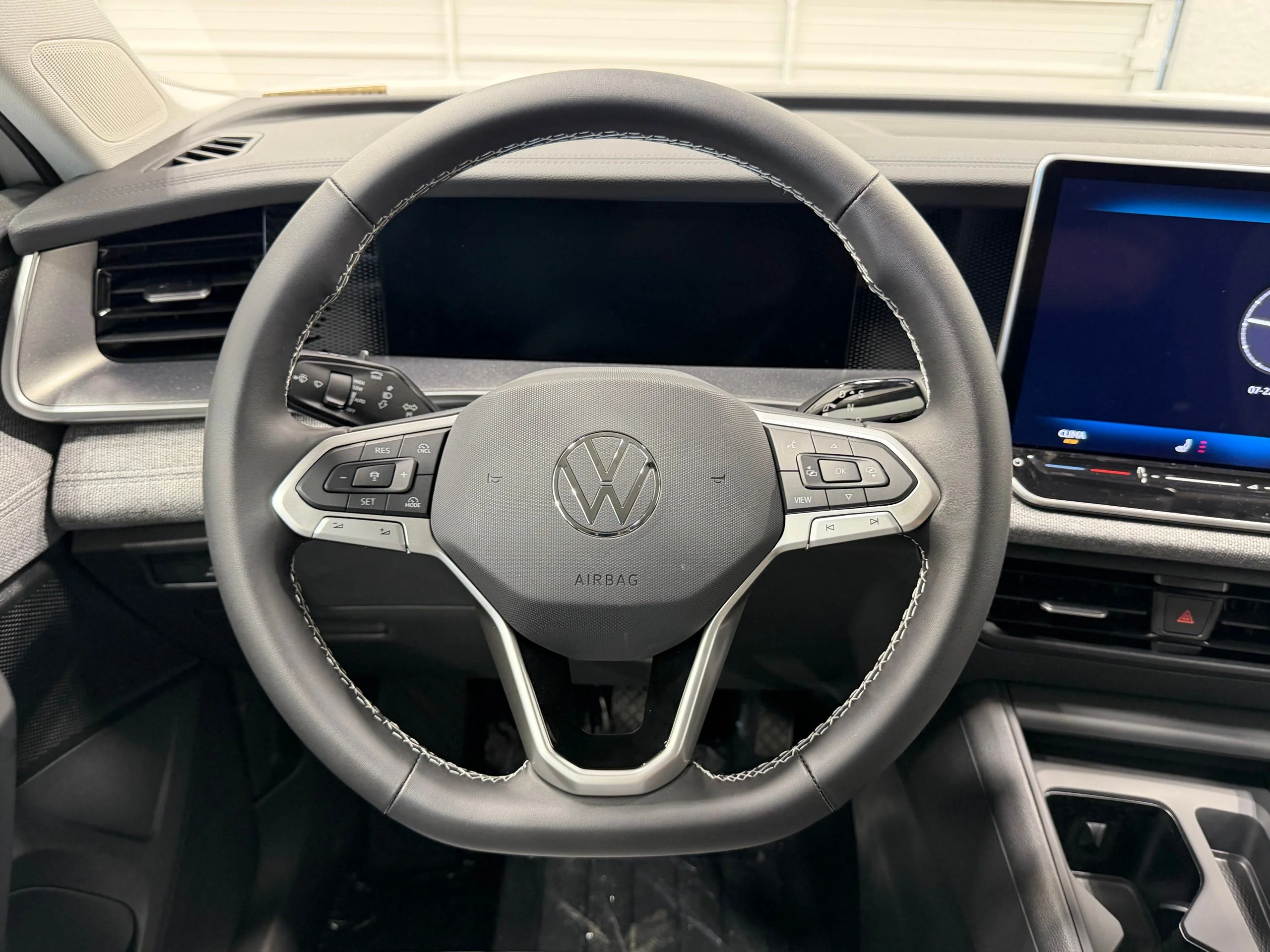 New 2026 White Volkswagen 2.0T S image 35