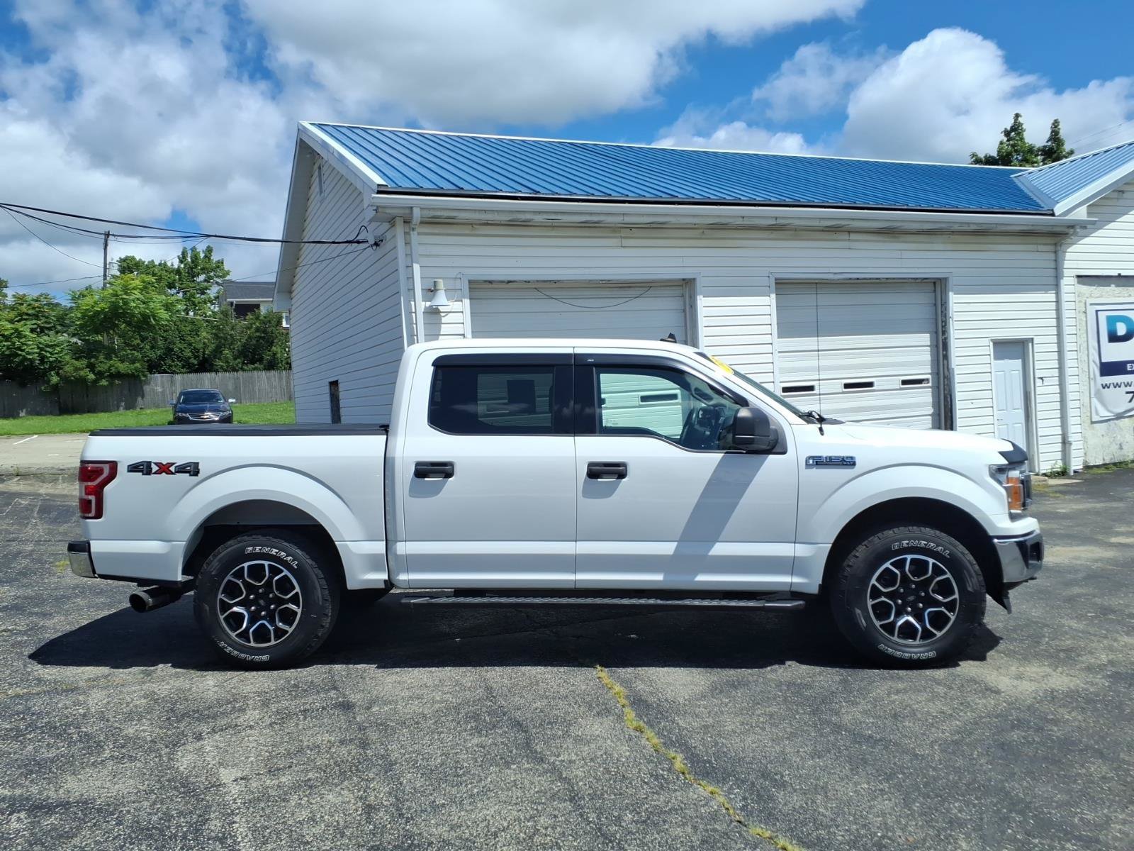 Used 2020 Oxford White Ford XLT image 4