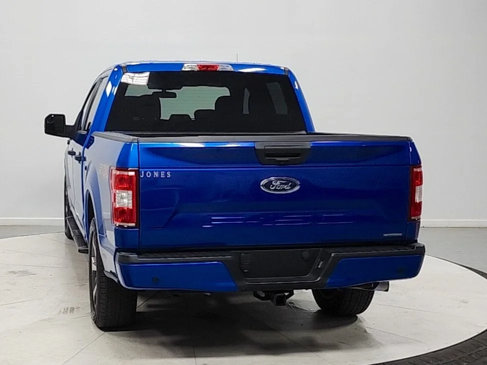 Used 2019 Blue Ford XL image 6