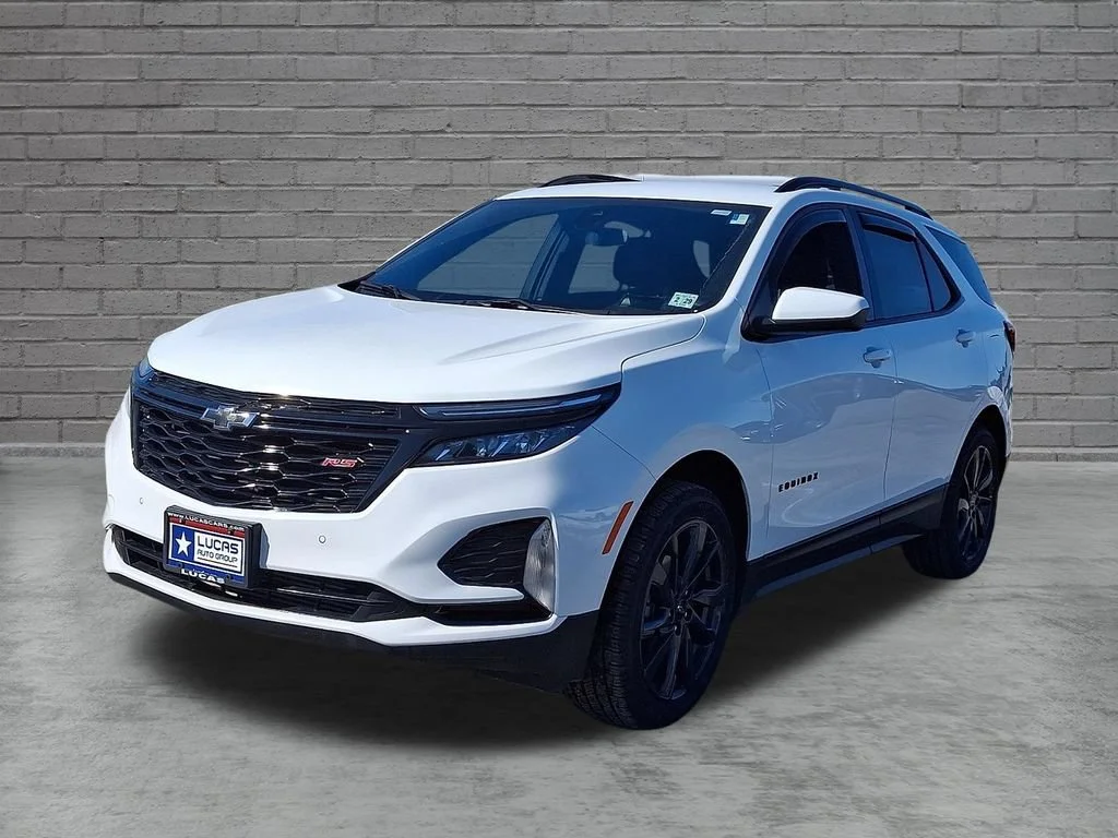 Used 2024 Summit White Chevrolet RS image 5