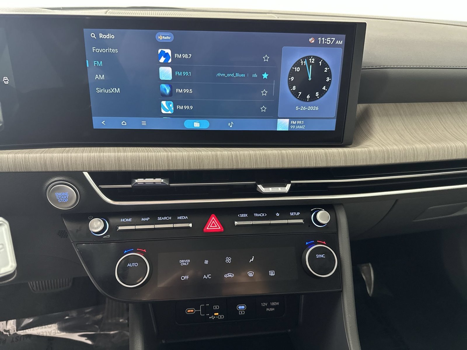 Used 2026 Silver Hyundai Blue image 21