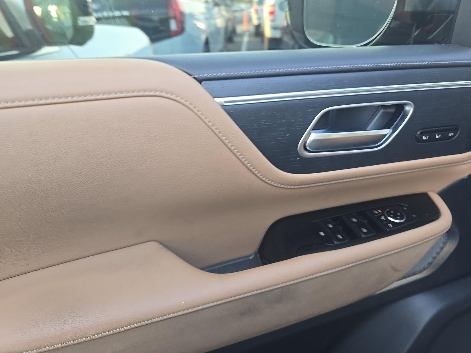 Certified Used 2025  INFINITI SENSORY image 10