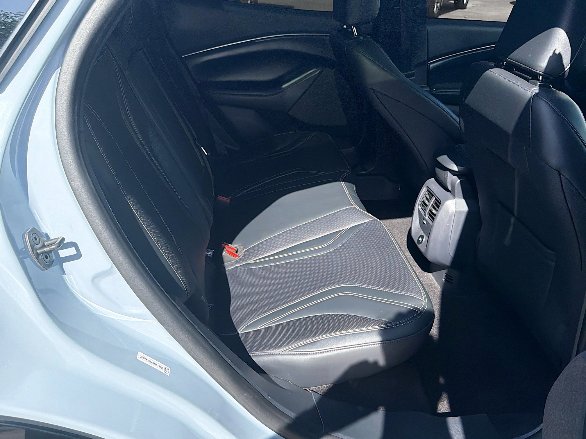 Used 2024 Gray Metallic Ford Premium image 27