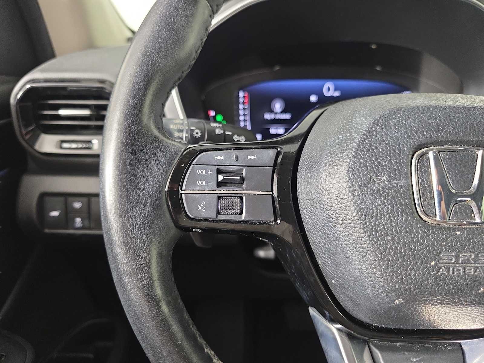 2023 Honda Pilot Elite - Photo 24