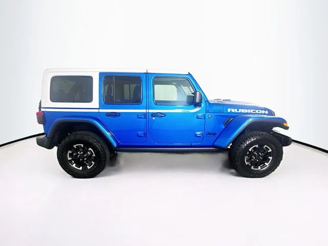 New 2026 Hydro Blue Pearl-Coat Exterior Paint Jeep Rubicon image 8