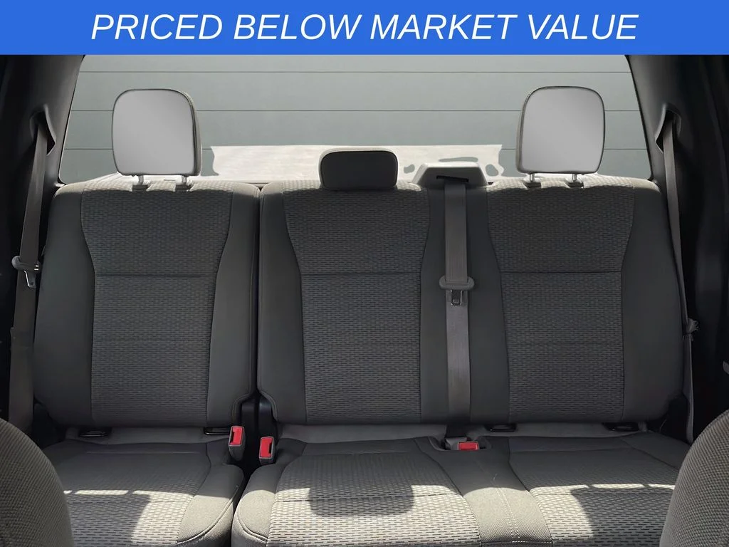 Used 2018 Red Ford XLT image 23