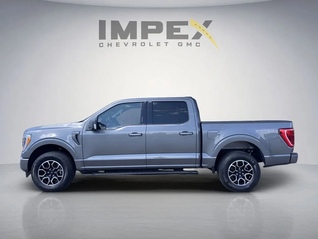 Used 2023 Gray Ford XL image 2