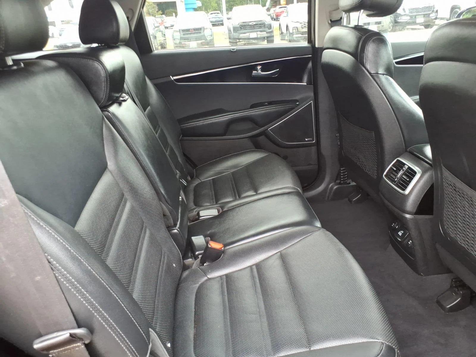 Used 2016 Dark Cherry Kia SX image 21
