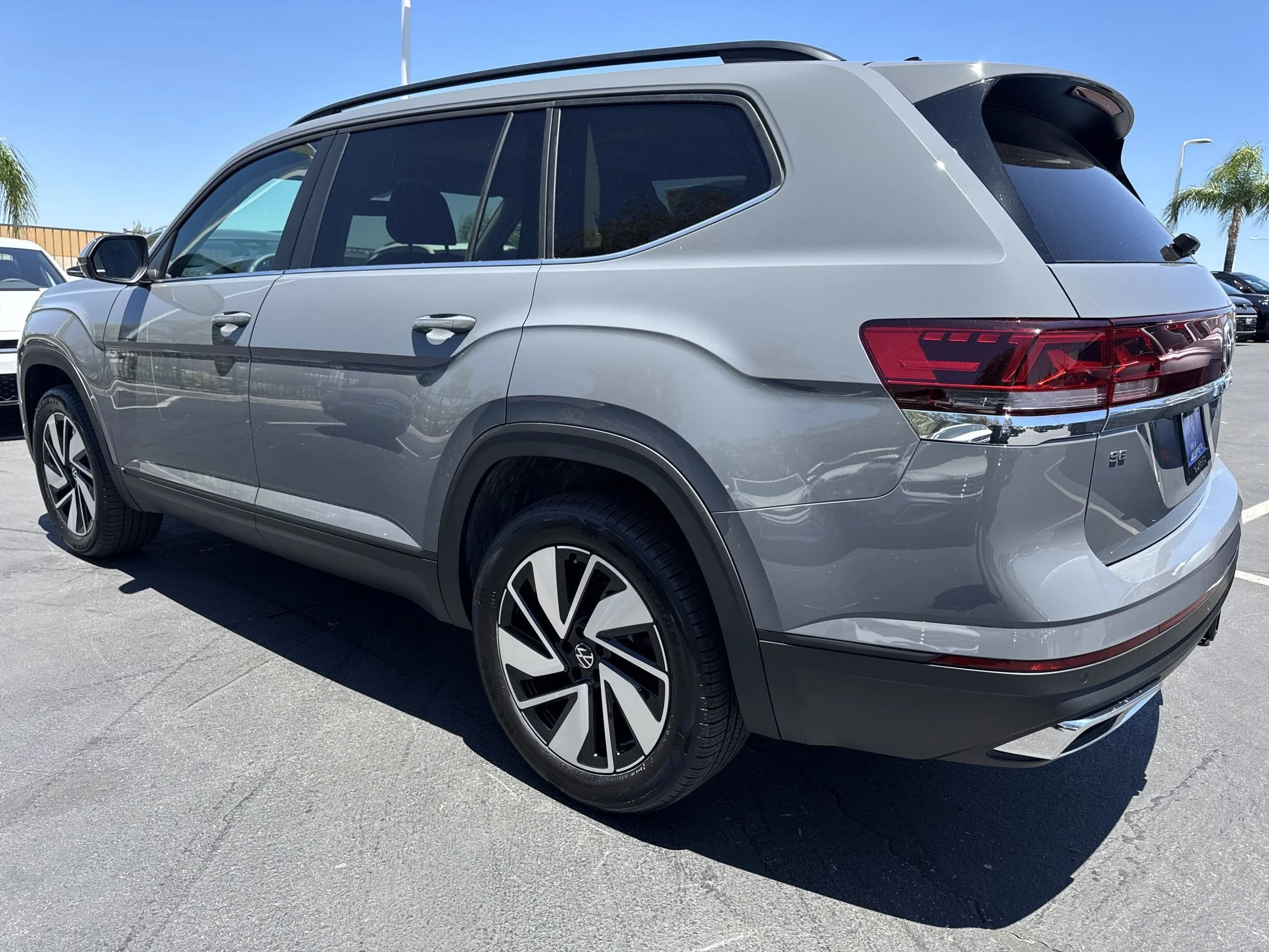 New 2026 Pure Gray Volkswagen 2.0T SE w/Technology image 6